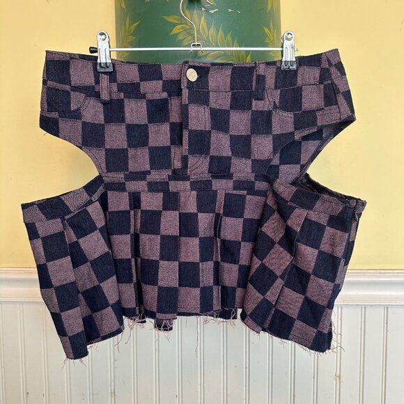 Dolls Kill Dresses & Skirts - Poster Grl Plaid Mini Skirt Frayed Hem Pleated Design High Waist Purple Black XL
